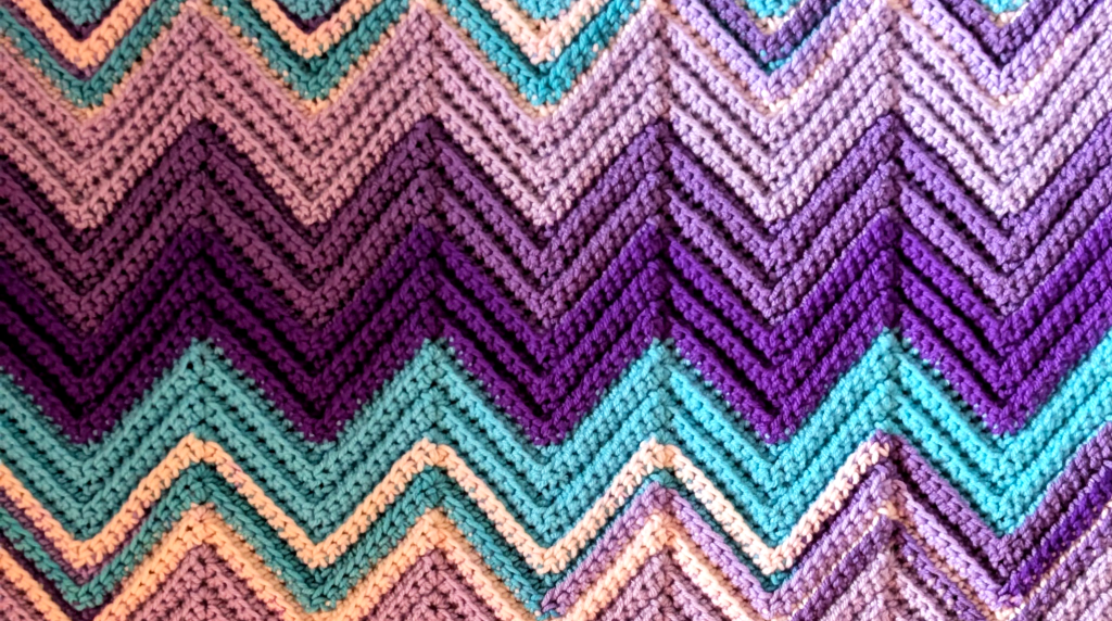 SOLD: Classic Zig-zag Chevron&nbsp;Afghan